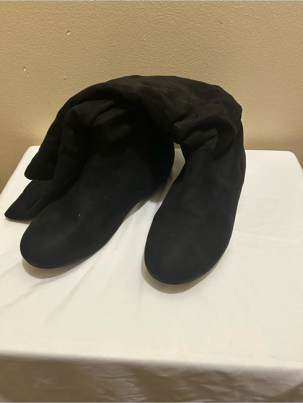 Women's Black Over-the-Knee Suede Boots